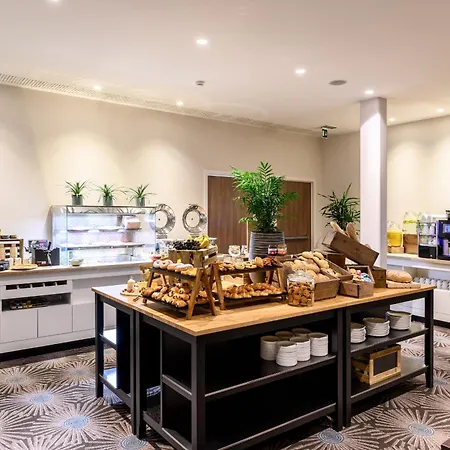 Leopold Hotel 4*