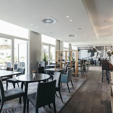 Hotel Leopold