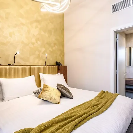 Leopold Hotel